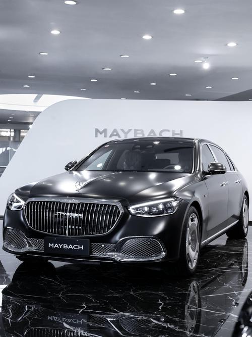 佛山高明区雷恒庆企业管理咨询岚图汽车的售后服务让用户无忧出行，迈巴赫未来的豪华车趋势